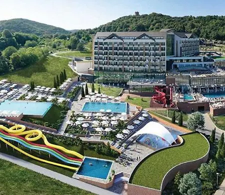 Chic&vrdnik ヴィラ